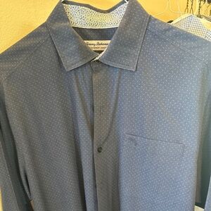 Tommy Bahama, the Newport Coast, button-down medium